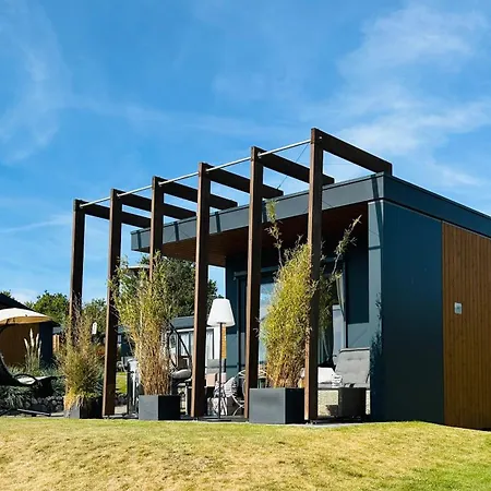 House Seeparx